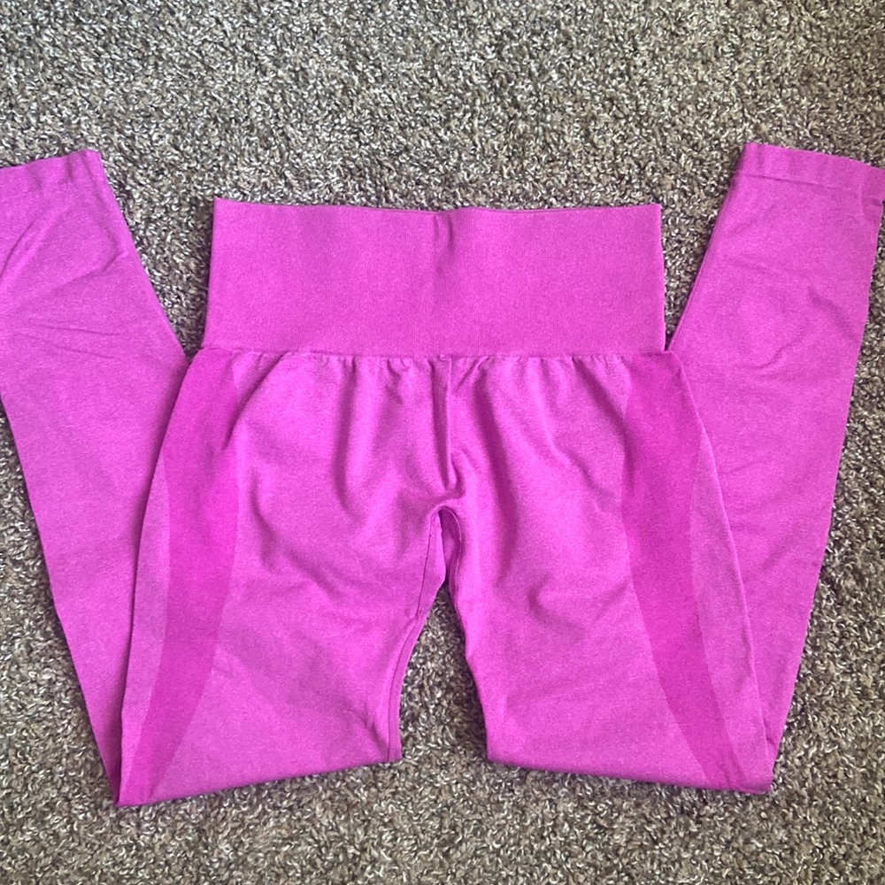 NVGTN contour leggings